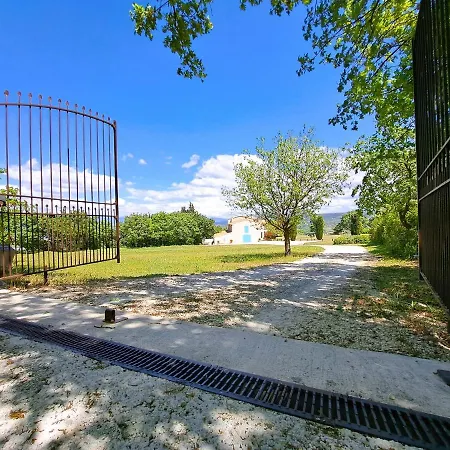 Cante Grillet 3* Lacoste (Vaucluse)